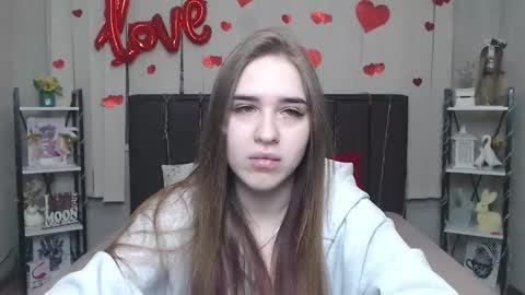 LauraHlot online show from March 6, 2026, 6:15 pm