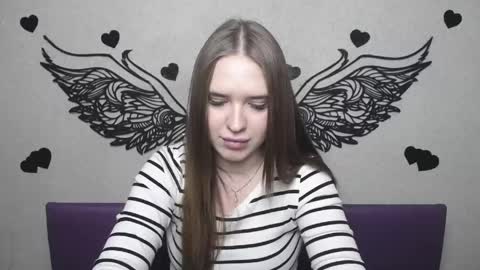 Snapshot of laurahlot chatting on April 18, 2026, 7:07 pm LauraHlot online show from April 18, 2026, 7:07 pm