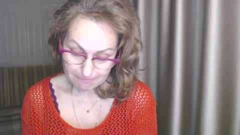Snapshot of lauraoven1 chatting on January 9, 2025, 6:26 pm Lauraoven1 online show from January 9, 2025, 6:26 pm