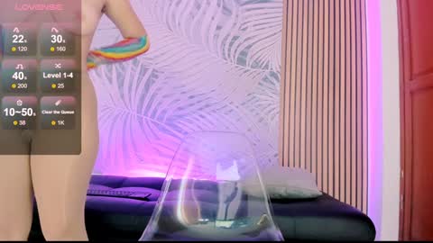 Laura online show from December 10, 2024, 2:06 pm