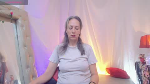 Snapshot of laurasofia45 chatting on July 3, 2026, 8:10 am Laura Sofia online show from July 3, 2026, 8:10 am