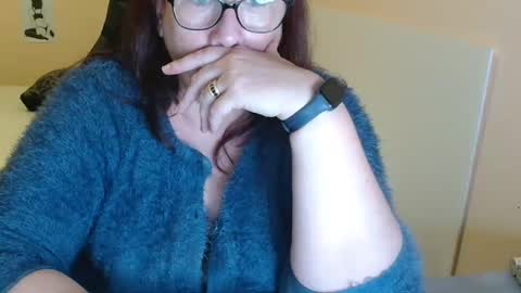 laureanne online show from December 14, 2024, 3:15 pm