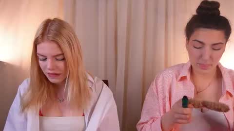 Hello  we are Eva and Lan 3 online show from July 9, 2026, 7:45 am