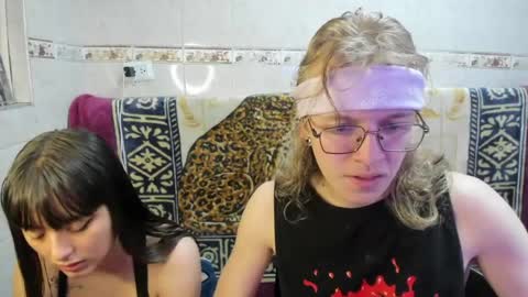 Laures666 online show from July 19, 2026, 5:55 am