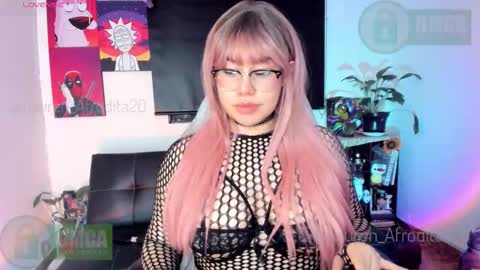  Im Lauren  independent model   online show from February 24, 2026, 4:54 am