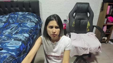 Snapshot of lauren_ashlee chatting on January 14, 2025, 1:26 am Lauren Independent model online show from January 14, 2025, 1:26 am