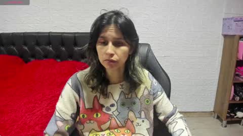 Snapshot of lauren_ashlee chatting on January 22, 2025, 3:40 pm Lauren Independent model online show from January 22, 2025, 3:40 pm