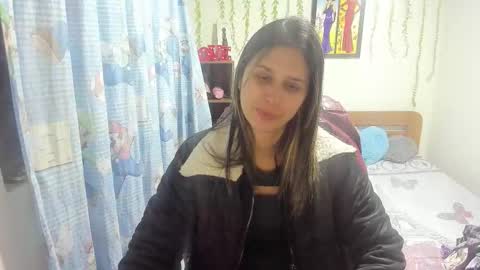 Snapshot of lauren_ashlee chatting on October 9, 2025, 11:47 pm Lauren Independent model online show from October 9, 2025, 11:47 pm