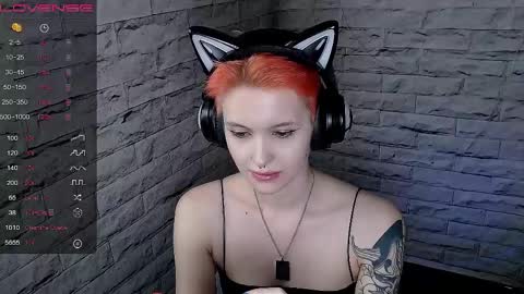Snapshot of lauren_raquel chatting on April 25, 2026, 4:48 pm Eva online show from April 25, 2026, 4:48 pm