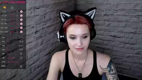 Snapshot of lauren_raquel chatting on May 18, 2026, 6:58 pm Eva online show from May 18, 2026, 6:58 pm