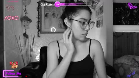 Snapshot of lauren_sweet7 chatting on December 4, 2024, 12:52 am Lauren online show from December 4, 2024, 12:52 am