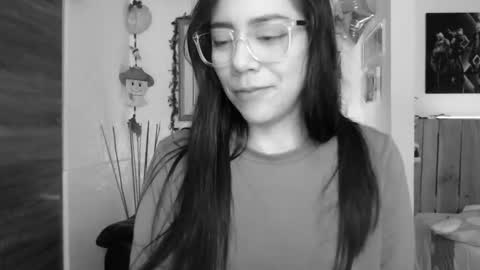 Snapshot of lauren_sweet7 chatting on December 22, 2024, 1:34 am Lauren online show from December 22, 2024, 1:34 am