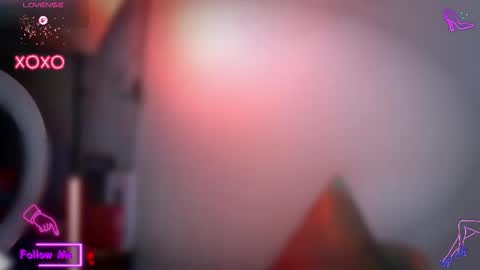 Snapshot of lauren_sweet7 chatting on September 23, 2025, 12:46 am Lauren online show from September 23, 2025, 12:46 am