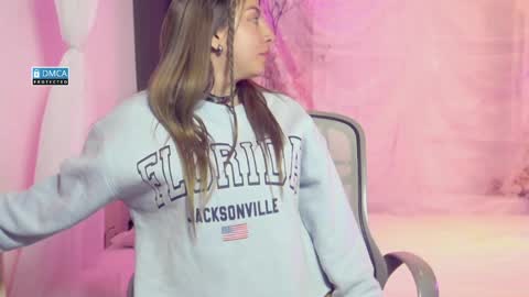 Lauren Abril online show from May 7, 2026, 11:32 pm