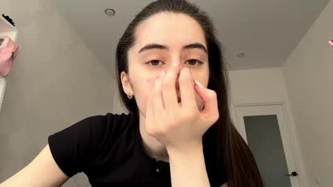 laurenadupuy online show from June 7, 2026, 1:04 pm