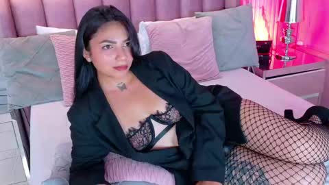Lauren  online show from May 14, 2026, 10:49 pm
