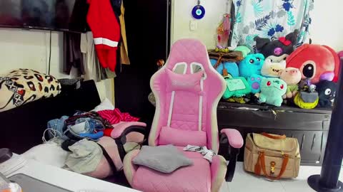 SF online show from February 8, 2025, 9:36 pm