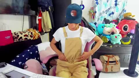 SF online show from February 21, 2025, 5:42 pm