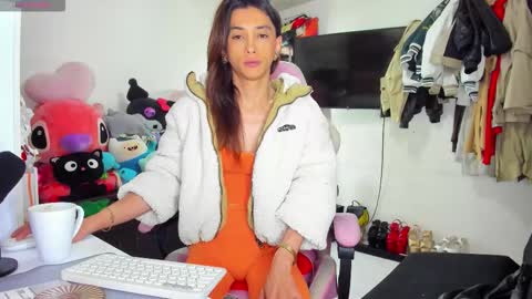 SF online show from October 1, 2025, 2:01 pm