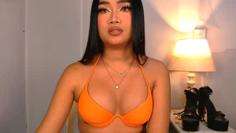 chloe3 online show from June 27, 2026, 6:02 pm