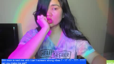 Snapshot of laurengirls1 chatting on February 13, 2025, 6:27 pm onlyfan laureng7 - 7 laureng2 online show from February 13, 2025, 6:27 pm