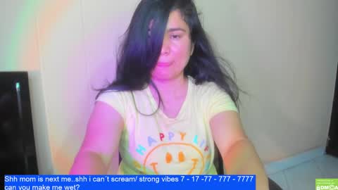 Snapshot of laurengirls1 chatting on February 20, 2025, 10:04 pm onlyfan laureng7 - 7 laureng2 online show from February 20, 2025, 10:04 pm