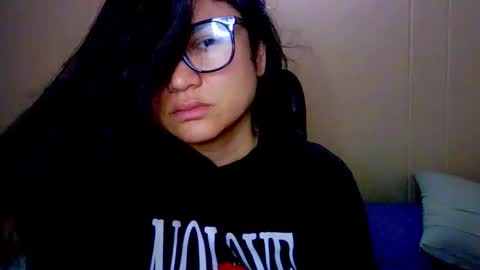 Snapshot of laurengirls1 chatting on September 18, 2025, 3:47 pm onlyfan laureng7 - 7 laureng2 online show from September 18, 2025, 3:47 pm