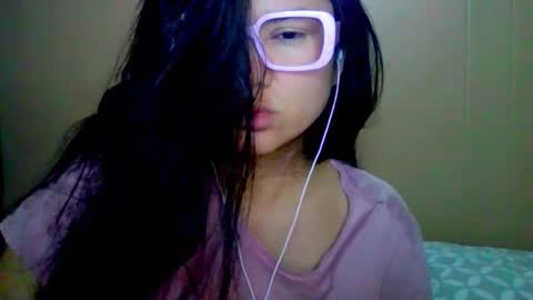 onlyfan laureng7 - 7 laureng2 online show from December 22, 2025, 9:17 am