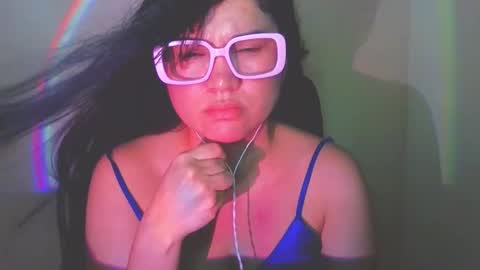 onlyfan laureng7 - 7 laureng2 online show from March 2, 2026, 3:30 am