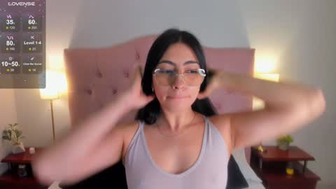 Snapshot of laurenn_smitth chatting on December 9, 2024, 12:30 pm laurenn_smitth online show from December 9, 2024, 12:30 pm