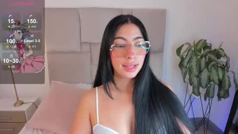 Snapshot of laurenn_smitth chatting on September 25, 2025, 1:15 pm laurenn_smitth online show from September 25, 2025, 1:15 pm