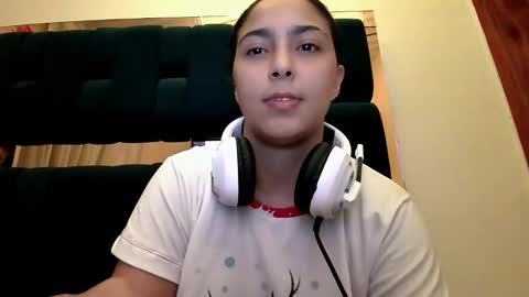 Laurent online show from January 14, 2025, 5:08 am