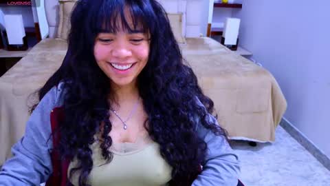 laurent online show from October 3, 2025, 3:47 am