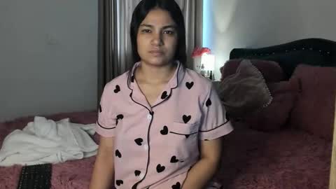 daniela angel     online show from March 18, 2026, 12:30 pm