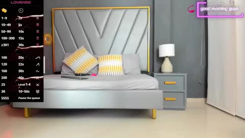 LAUREN My schedule 1400 - 2200 GMT -5 online show from November 1, 2025, 8:11 pm