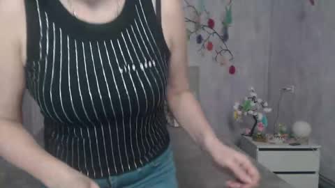 Lauren online show from April 5, 2026, 12:13 pm