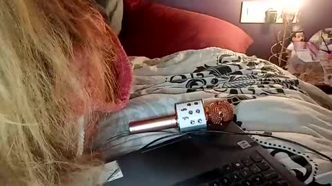 lauriehotxxx online show from March 9, 2025, 6:00 pm