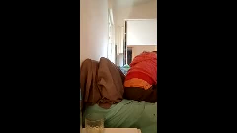 Snapshot of lauriehotxxx chatting on February 20, 2026, 4:51 pm lauriehotxxx online show from February 20, 2026, 4:51 pm