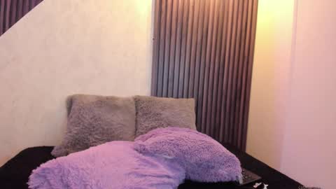 Snapshot of laurin_clauz chatting on February 11, 2025, 6:44 pm Lau online show from February 11, 2025, 6:44 pm