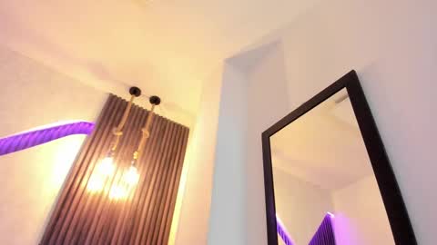 Snapshot of laurin_clauz chatting on February 11, 2025, 9:46 pm Lau online show from February 11, 2025, 9:46 pm