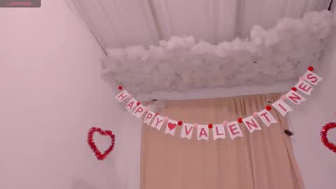 Snapshot of lauu_g chatting on February 8, 2025, 6:54 am Lauu G online show from February 8, 2025, 6:54 am