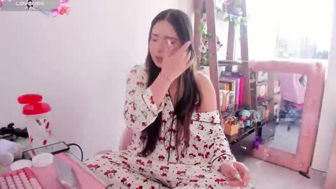          online show from September 21, 2025, 2:08 pm