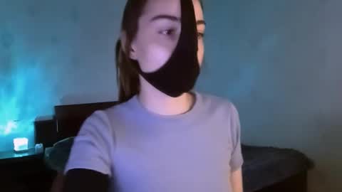 Lavinda online show from December 14, 2025, 9:14 am