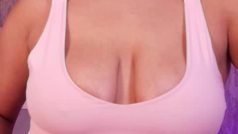 Lay Madison  online show from November 21, 2025, 7:23 pm