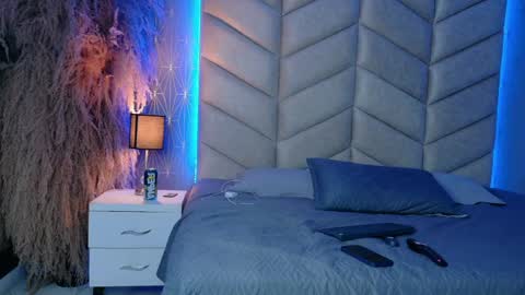 laya online show from October 9, 2025, 3:04 am