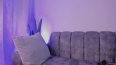 laya online show from April 22, 2026, 2:25 am