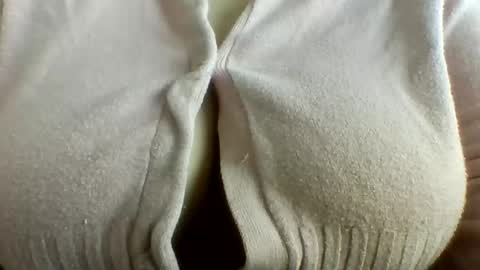 layannalea online show from March 22, 2026, 11:08 pm