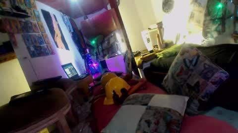 Laye19 online show from January 23, 2025, 9:07 pm