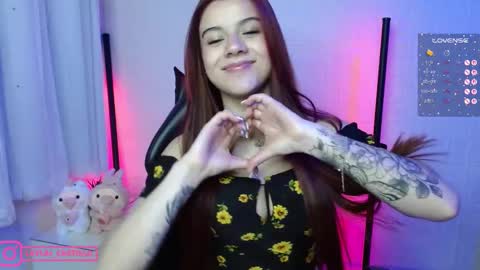 Layla online show from March 11, 2025, 1:12 pm