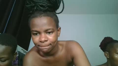 layla_cutiee online show from February 20, 2026, 11:32 am